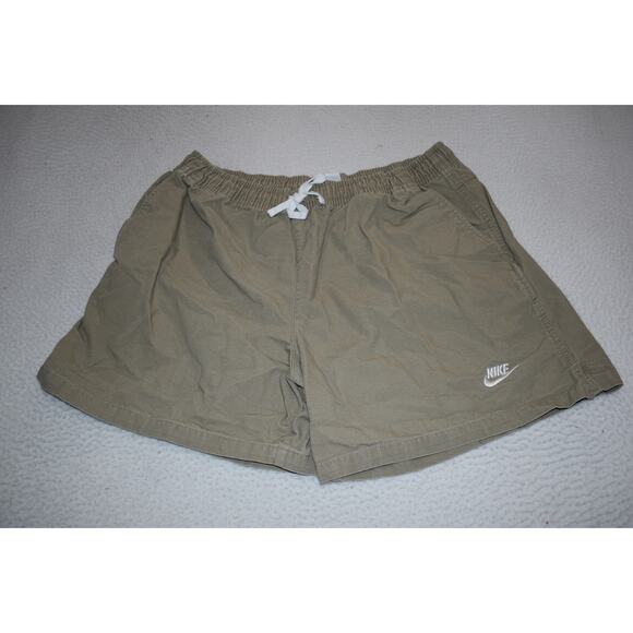 Nike Shorts Mens Size Large Tan 6" Inseam Khakis Chinos Cotton With Pockets - Picture 1 of 5